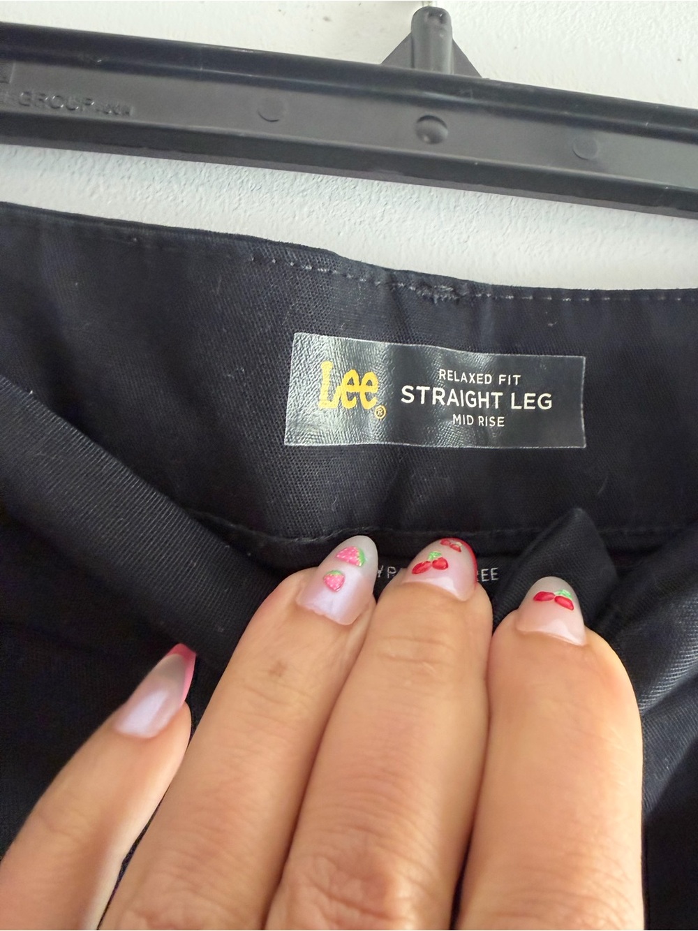Lee relaxed for mid rise Black Straight Leg Pants size medium - Picture 3 of 5
